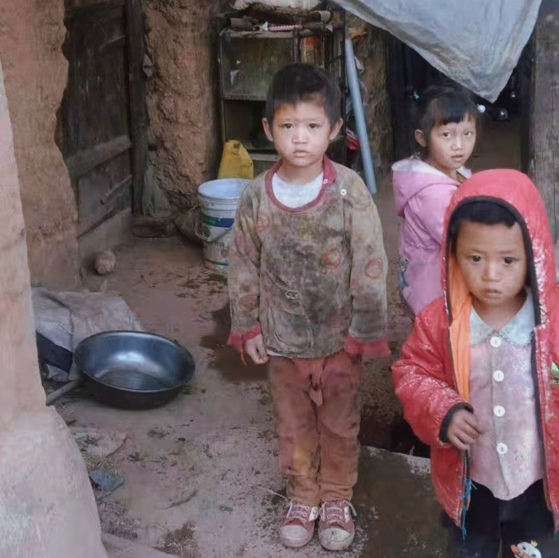 4f089810-e7be-4163-a44e-0b581c50a7ca