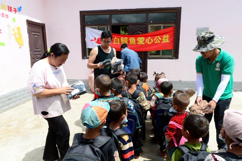 ac634621-2de2-479f-8f38-a15b5be56fbd