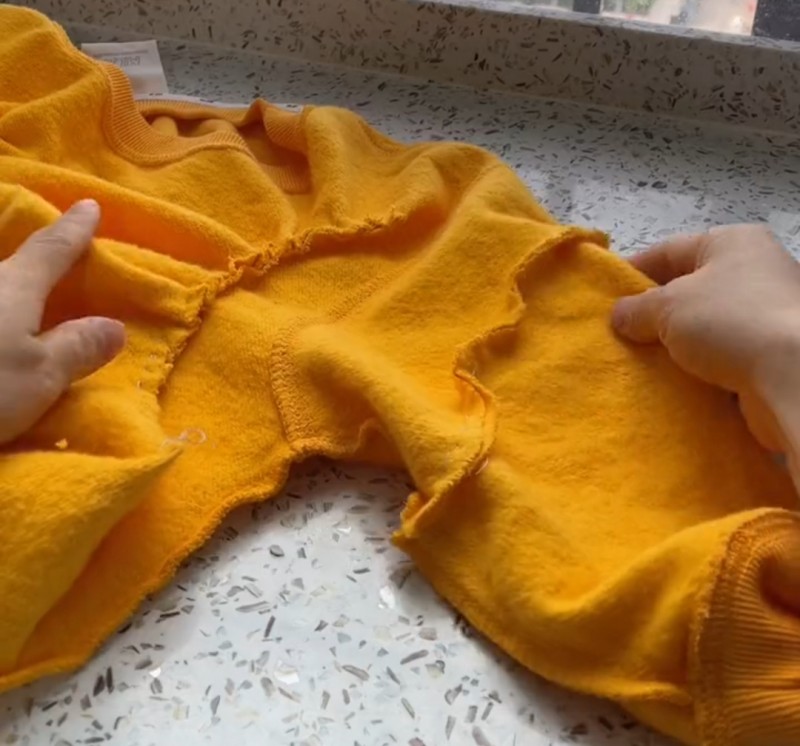 旧衣服改造狗狗衣服缝合