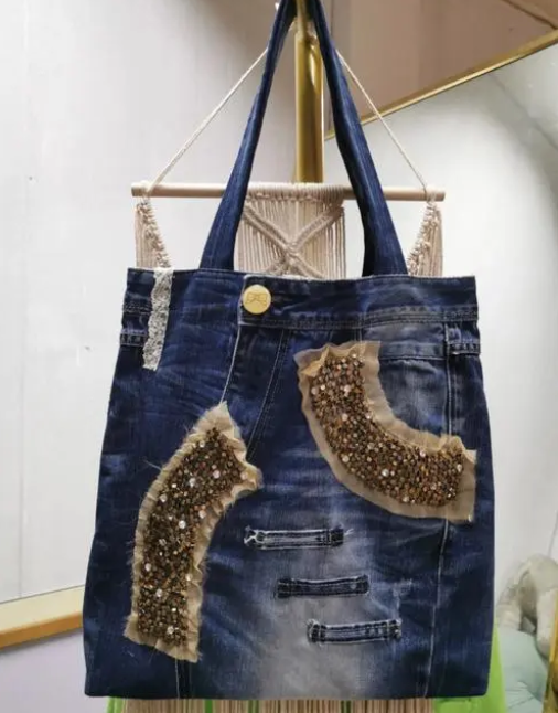 废旧牛仔裤改造包包