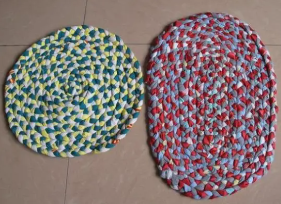 旧衣服改造坐垫1