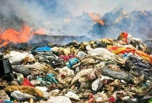 旧衣服污染环境2