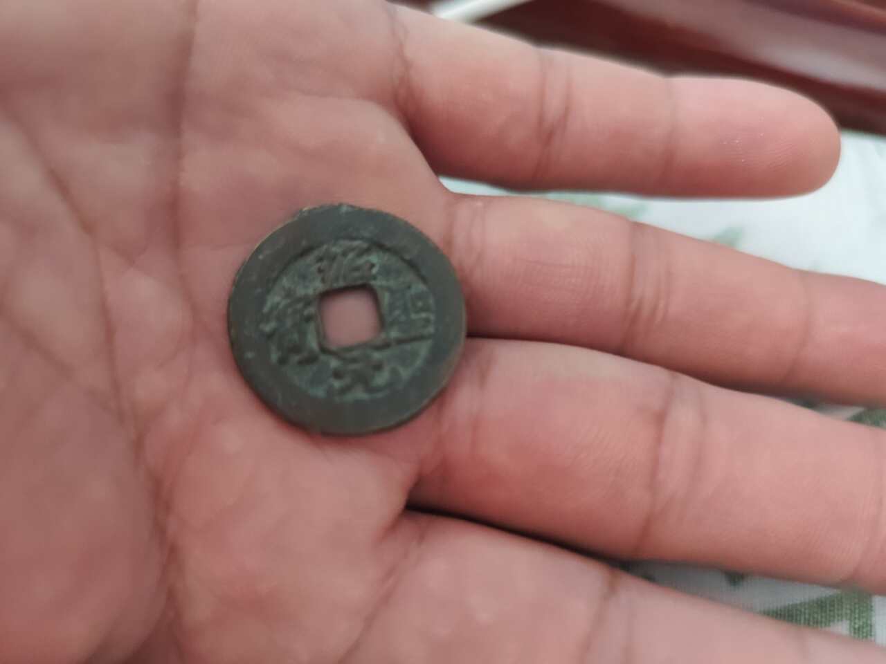 七嘴八舌